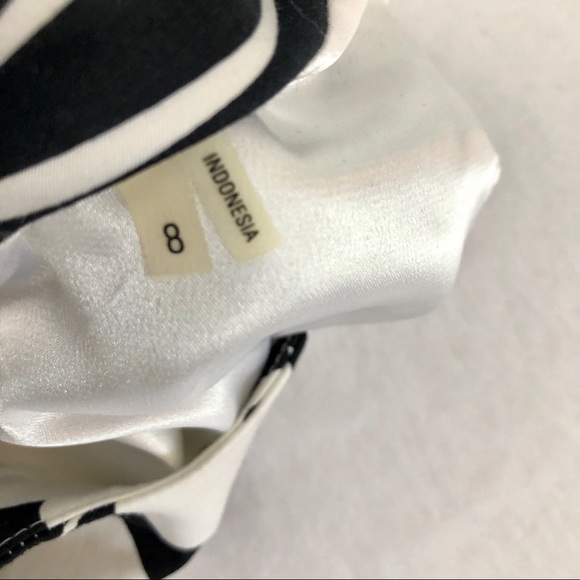 Tahiti Floral Sleeveless Midi Dress - Picture 7 of 8